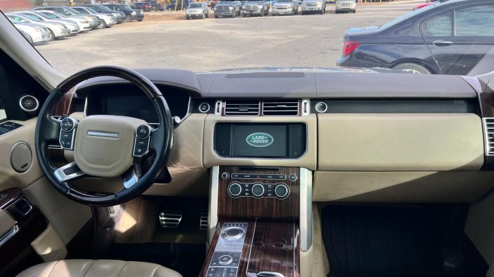 Land Rover Range Rover SUPERCHARGED 2016