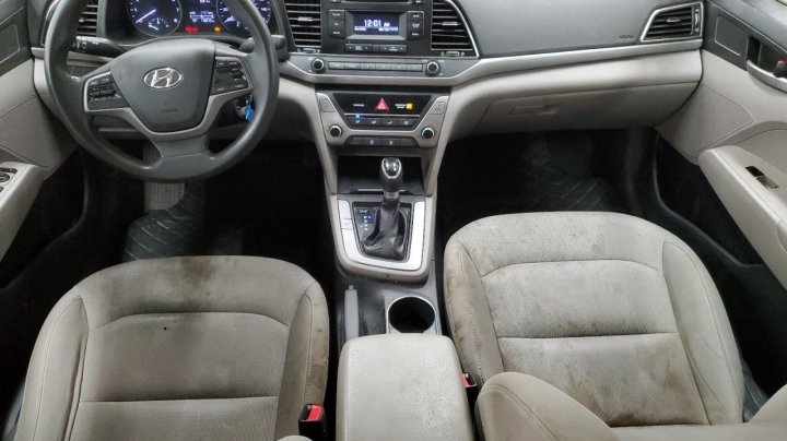 Hyundai Elantra SE 2017