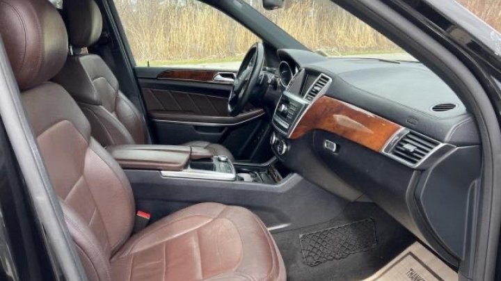 Mercedes-Benz GL-Class 550 4MATIC 2015