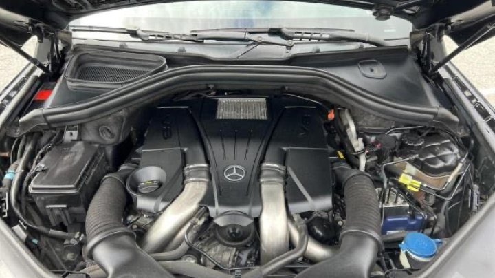 Mercedes-Benz GL-Class 550 4MATIC 2015