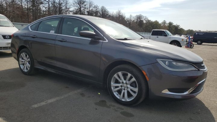 CHRYSLER 200 LIMITED 2016