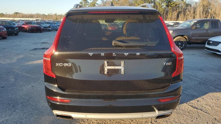 Volvo XC90 T6 2016
