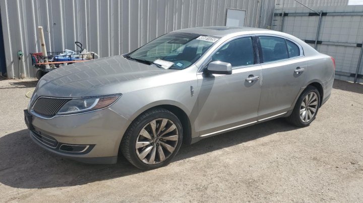 Lincoln MKS  2016