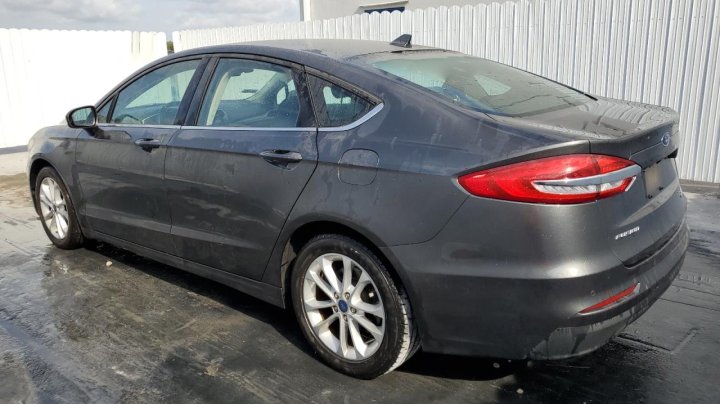 Ford FUSION SE 2019