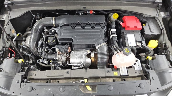 JEEP RENEGADE LATITUDE 2023