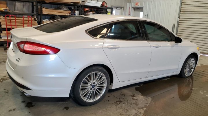 Ford FUSION SE 2016