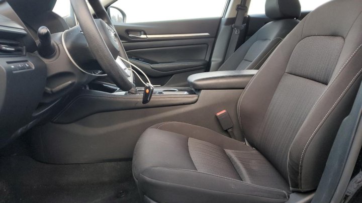 Nissan Altima SV 2023