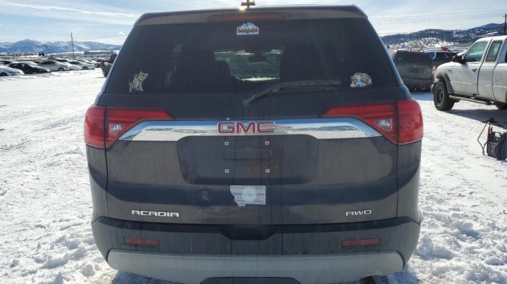GMC Acadia SLE 2017