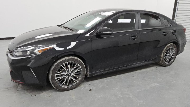 KIA FORTE GT LINE 2024