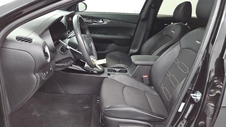 KIA FORTE GT LINE 2024