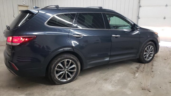 Hyundai Santa Fe SE 2017