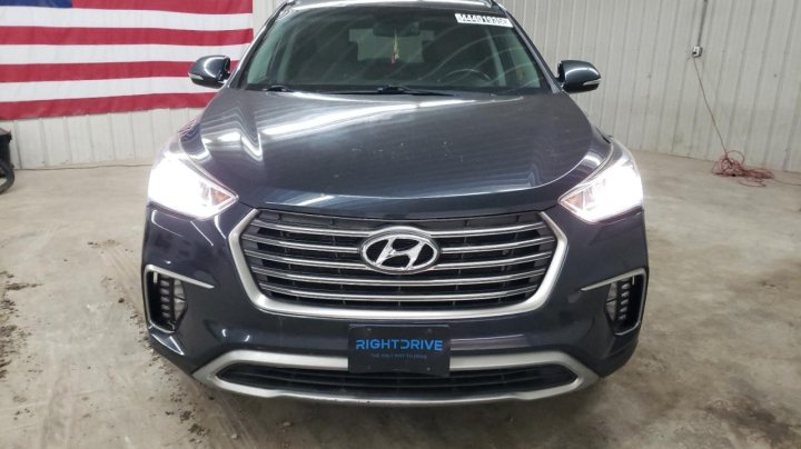 Hyundai Santa Fe SE 2017
