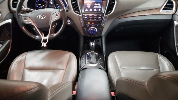 Hyundai Santa Fe SE 2017