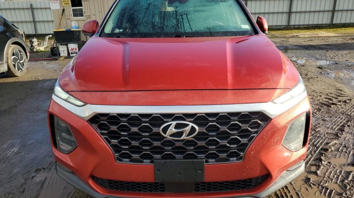 Hyundai Santa Fe SEL 2020