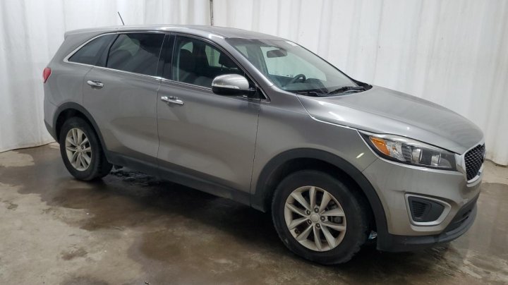 KIA Sorento LX 2018