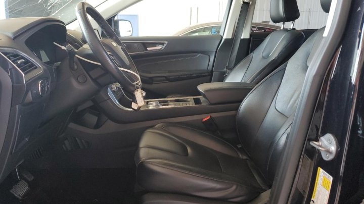 Ford EDGE TITANIUM 2022