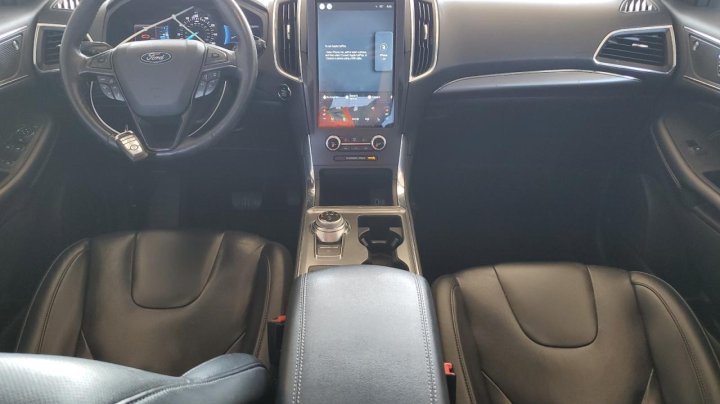 Ford EDGE TITANIUM 2022