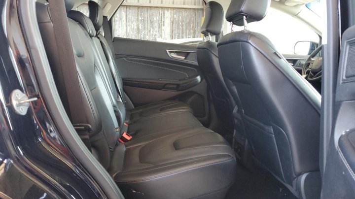 Ford EDGE TITANIUM 2022