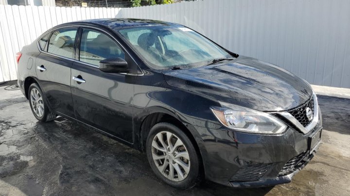Nissan Sentra S 2019
