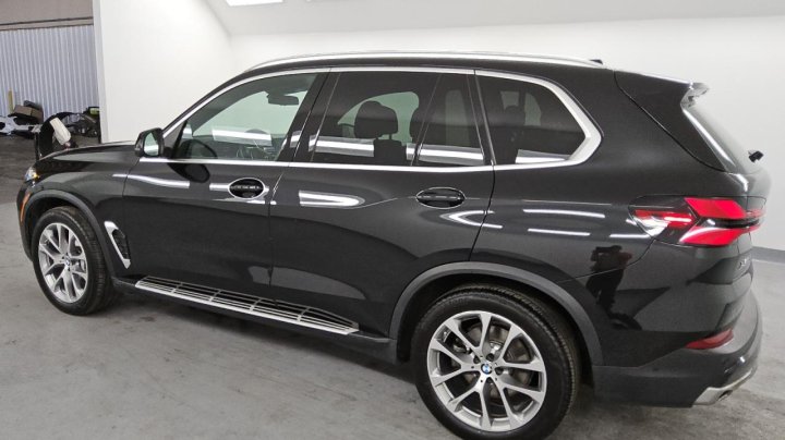 BMW X5 XDRIVE40I 2025