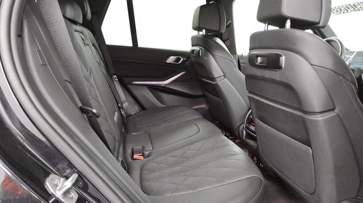 BMW X5 XDRIVE40I 2025