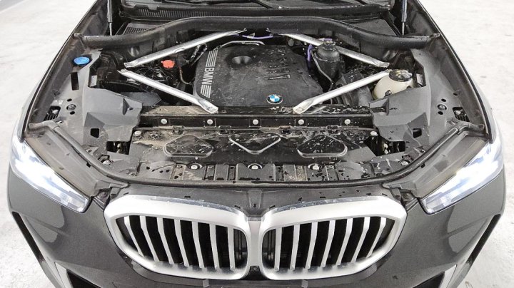 BMW X5 XDRIVE40I 2025