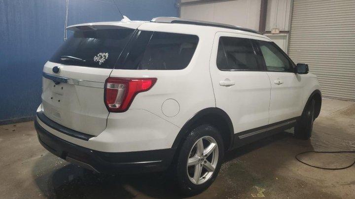 Ford Explorer XLT 2019