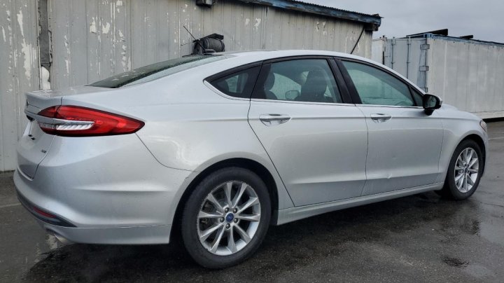 Ford FUSION SE 2017