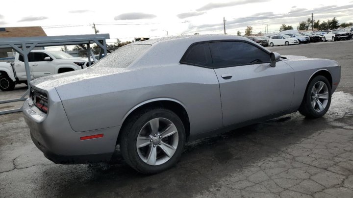 Dodge Challenger SXT 2015