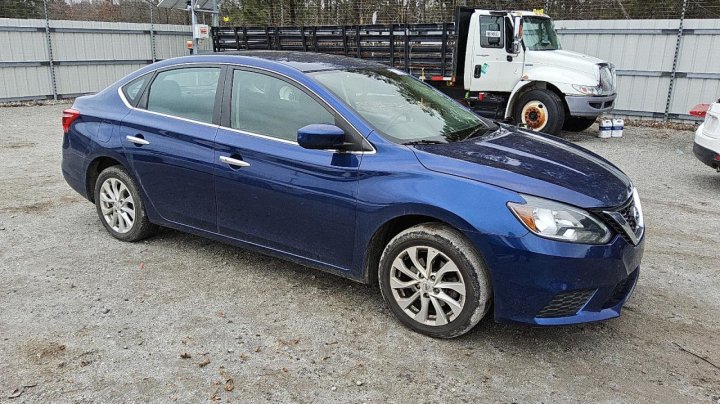 Nissan Sentra S 2019