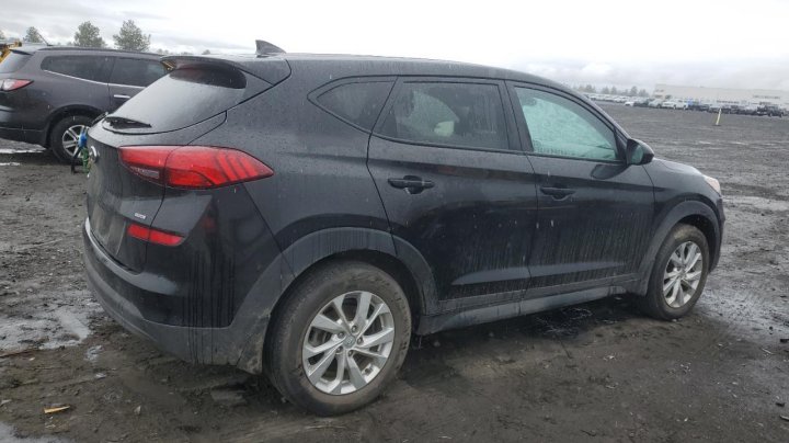 Hyundai Tucson SE 2021
