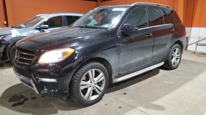 Mercedes-Benz ML 400 4MATIC 2015