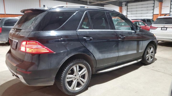 Mercedes-Benz ML 400 4MATIC 2015