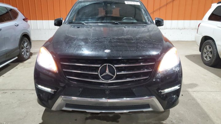 Mercedes-Benz ML 400 4MATIC 2015