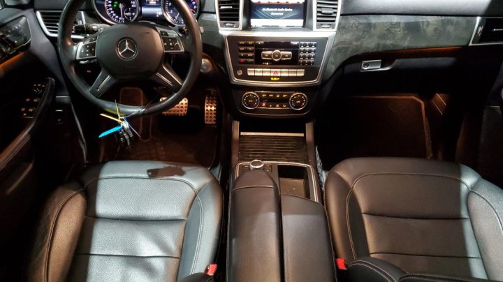 Mercedes-Benz ML 400 4MATIC 2015