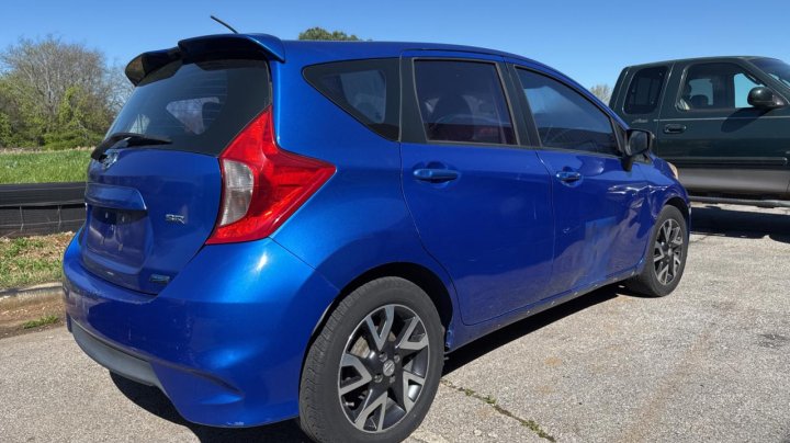 Nissan Versa S 2015