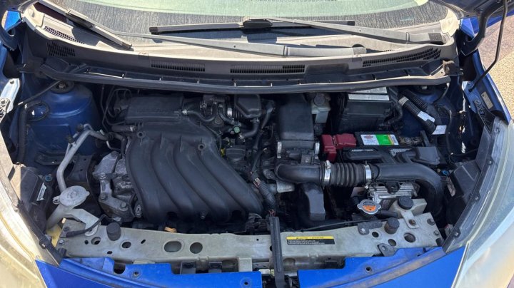 Nissan Versa S 2015