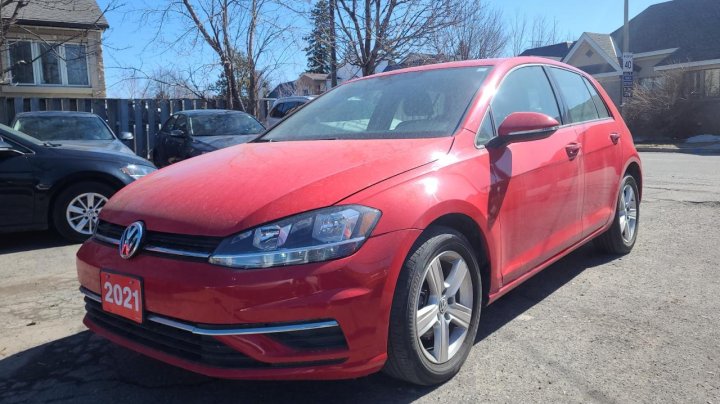 Volkswagen Golf  2021