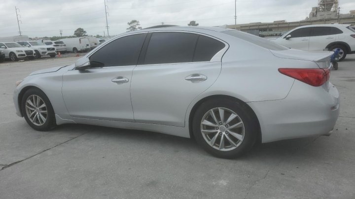 INFINITI Q50 BASE 2015