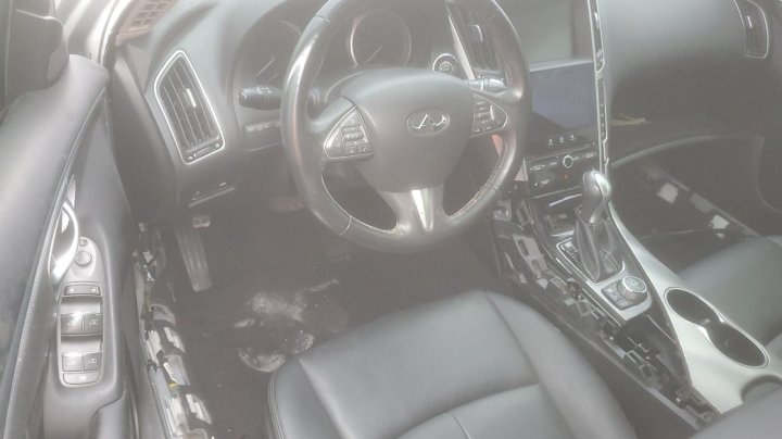 INFINITI Q50 BASE 2015
