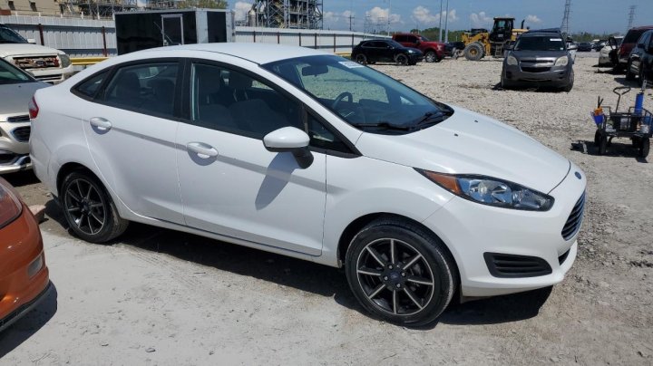 Ford FIESTA SE 2019