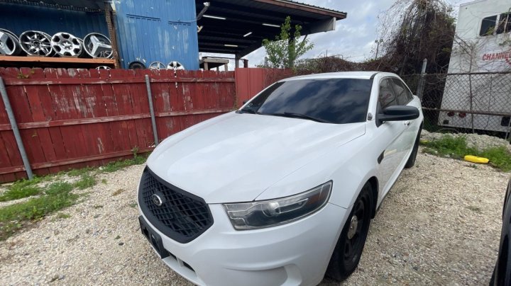 Ford TAURUS POLICE INTERCEPTOR 2016