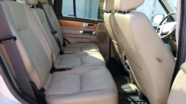 Land Rover LR4 HSE 2015