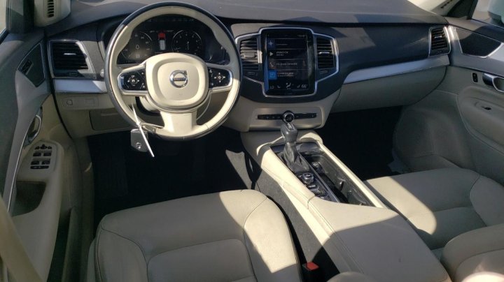 Volvo XC90 T6 2017