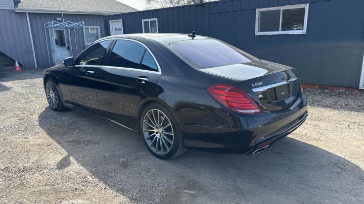 Mercedes-Benz S-Class 550 2016