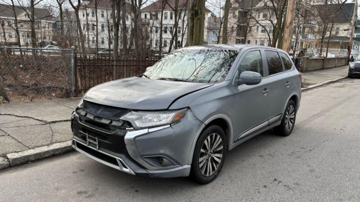 Mitsubishi Outlander SE 2019