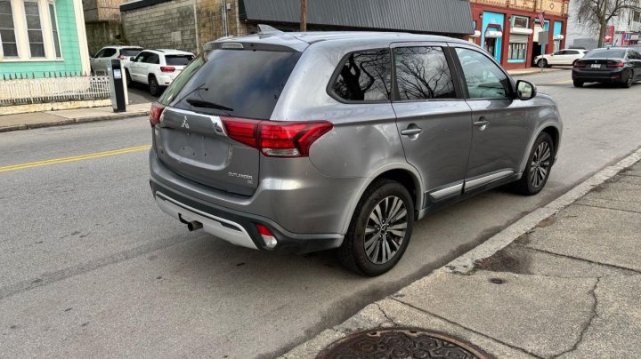 Mitsubishi Outlander SE 2019