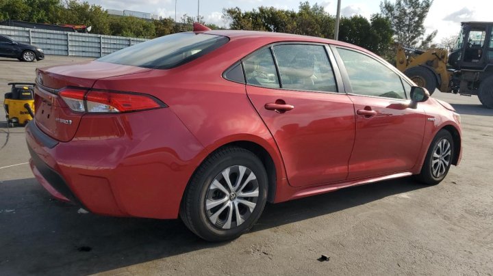 Toyota Corolla LE 2021