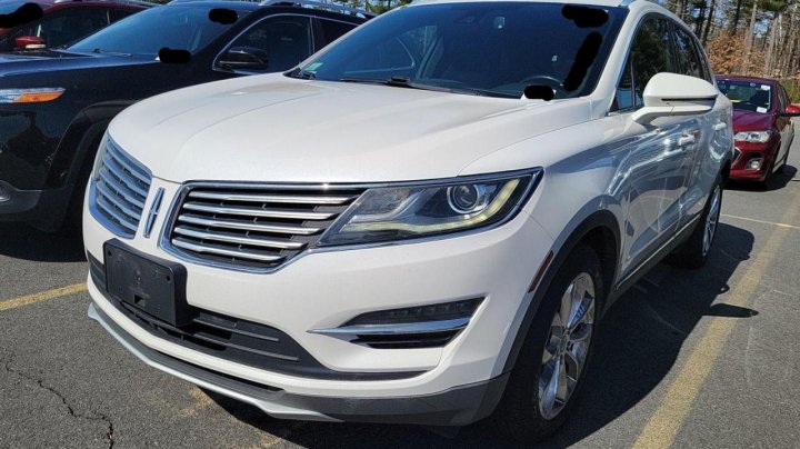 Lincoln MKC  2015