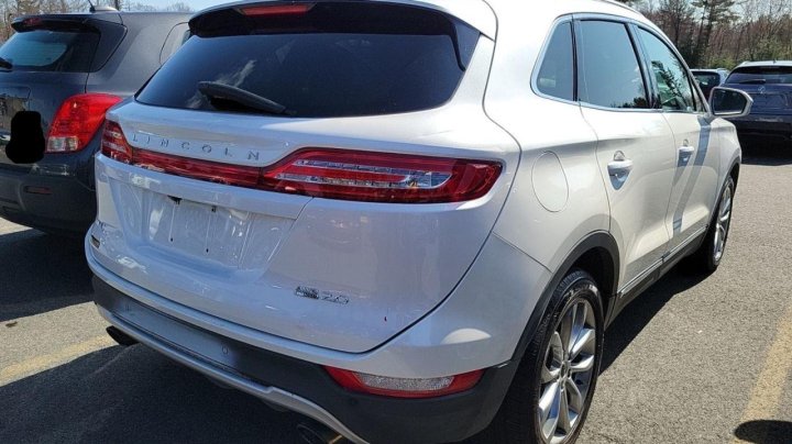 Lincoln MKC  2015